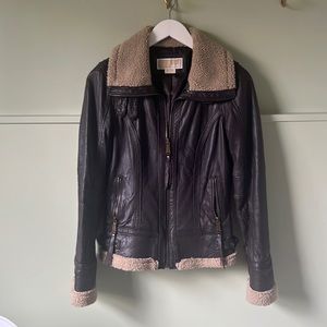 Michael Kors fitted brown leather bomber jacket with Sherpa trim size S
